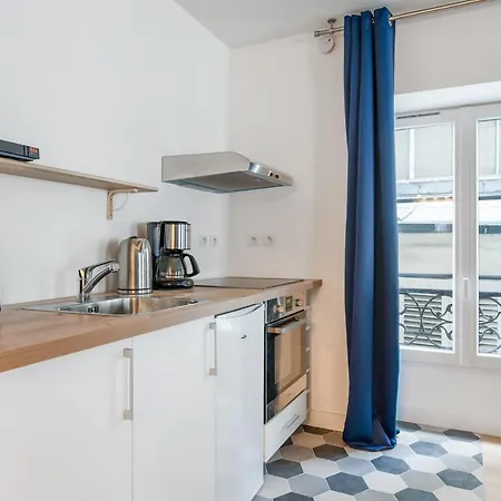 Apartment Trouin - Welkeys Paris